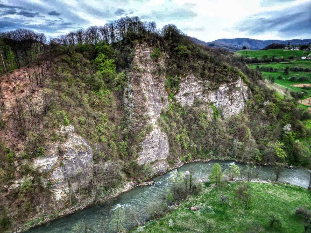 Apartman Visoko-Oaza Mira Exterior photo